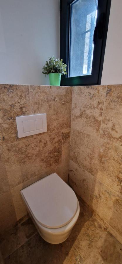 Bel & Ancien Appartement T3 Renove Dans Sartene מראה חיצוני תמונה