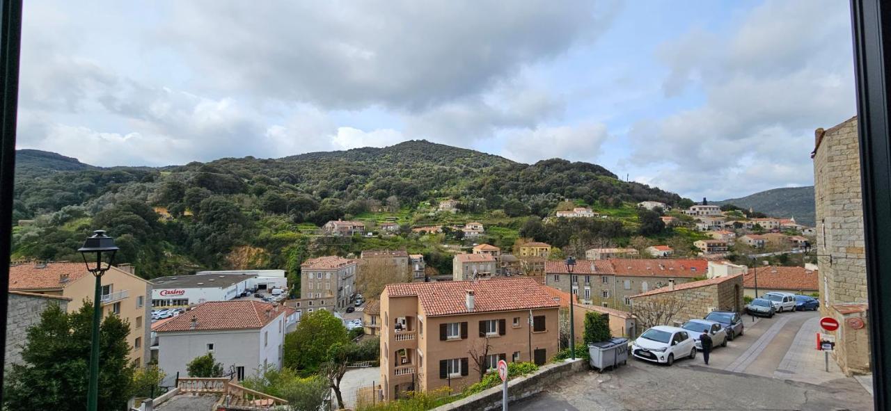 Bel & Ancien Appartement T3 Renove Dans Sartene מראה חיצוני תמונה